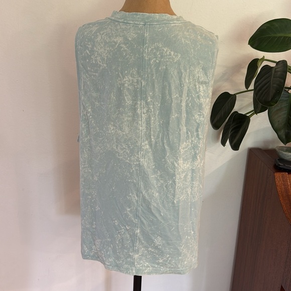 Lululemon 10 All Yours Tank Top Cloudy Wash Arctic Green Sleeveless Top VGUC - Picture 4 of 13